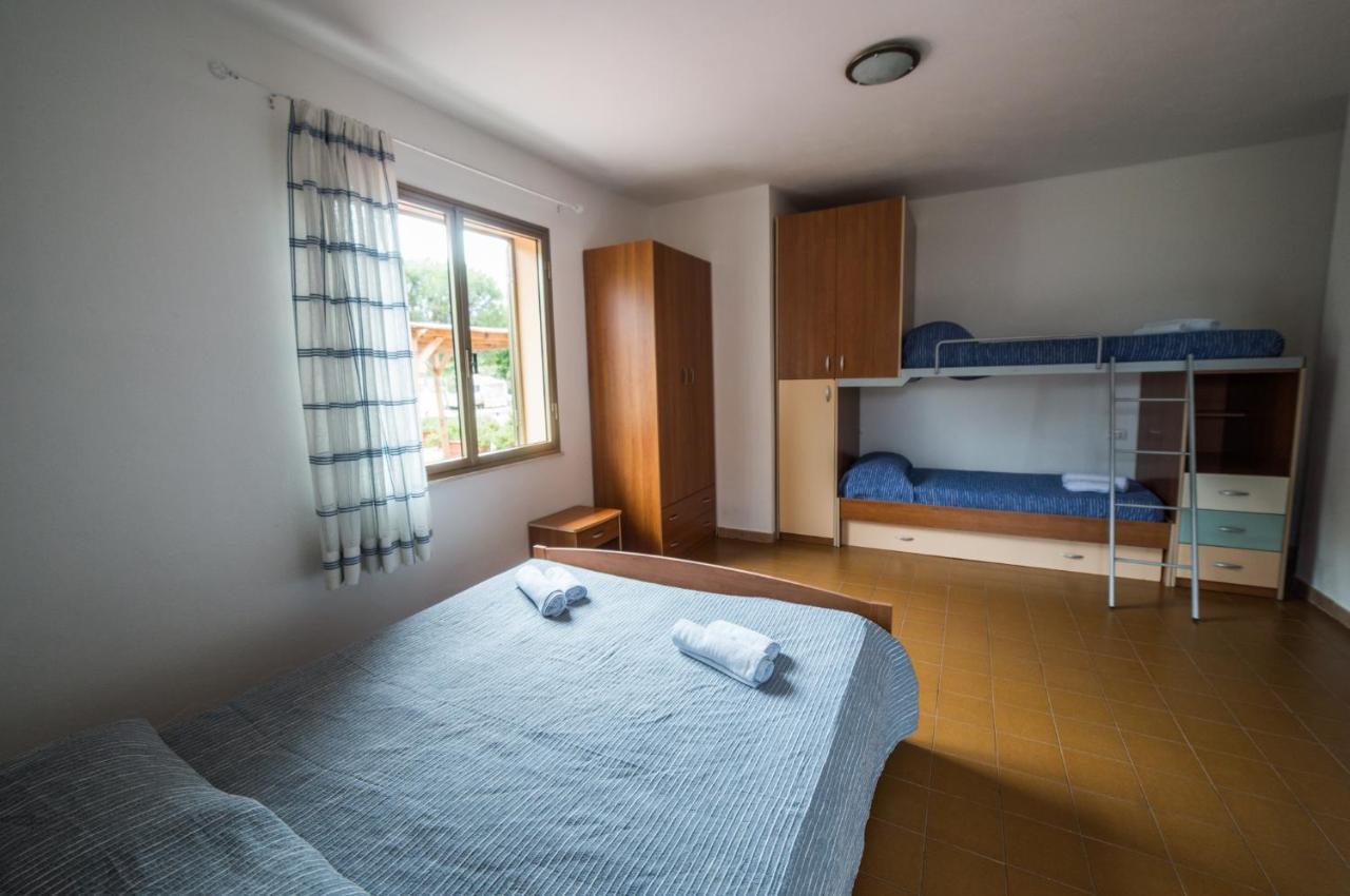 Ermosa * Posada (Sardinia)